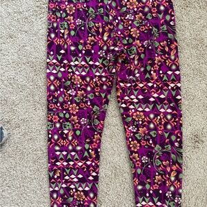 Lulurose size one size leggings purple